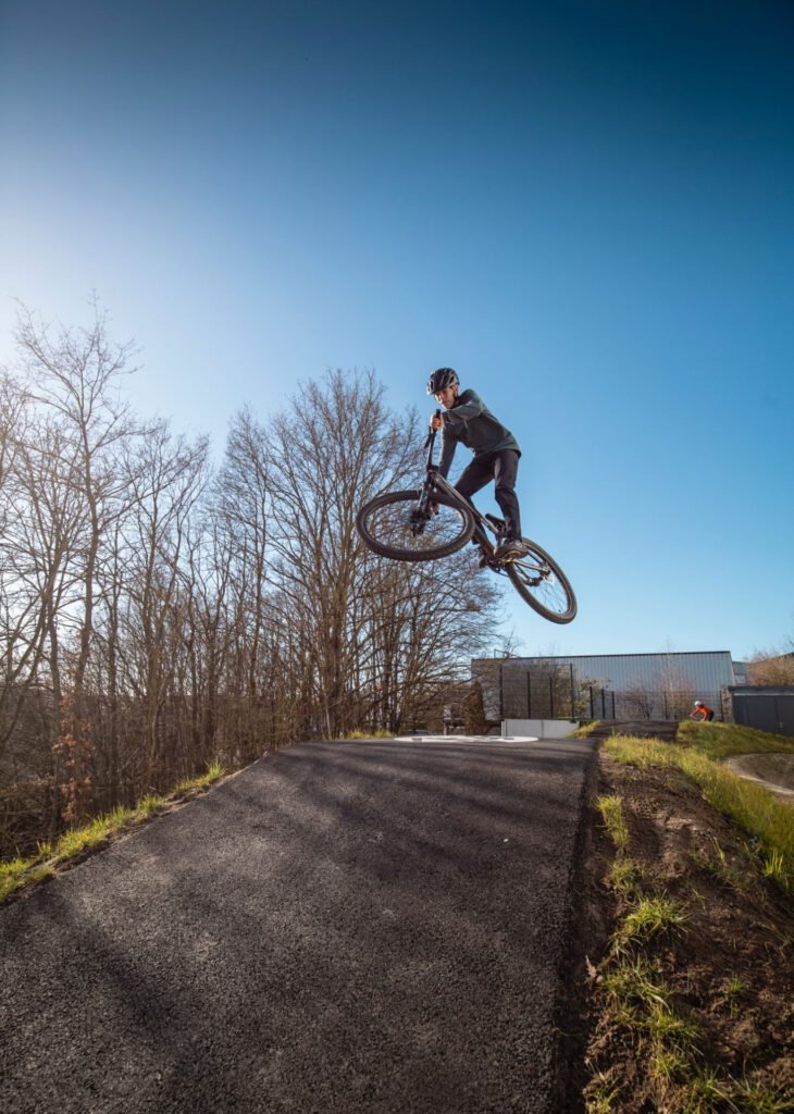 vbikespot-wuerzburg-pumptrack-gallery-3_1920x1920